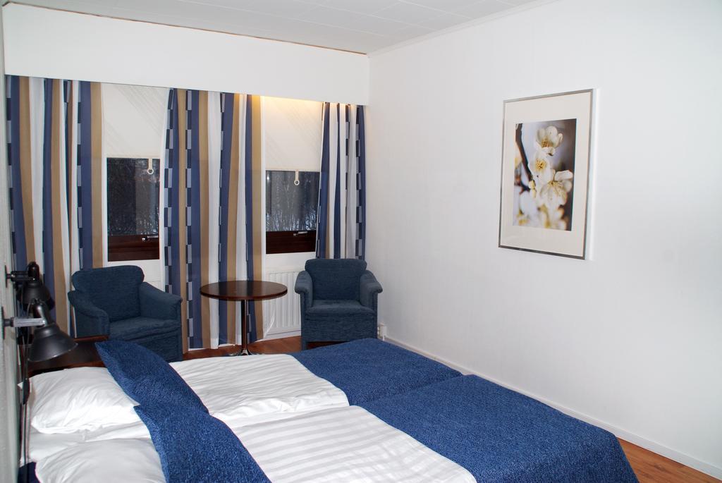 Eckeroe Hotell & Restaurang חדר תמונה