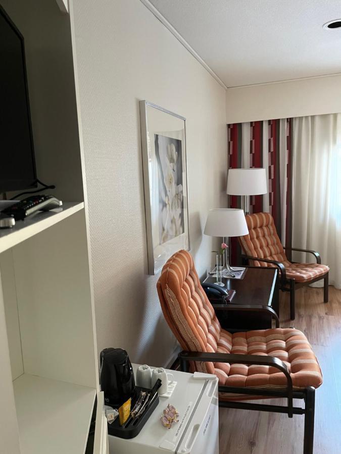 Eckeroe Hotell & Restaurang מראה חיצוני תמונה