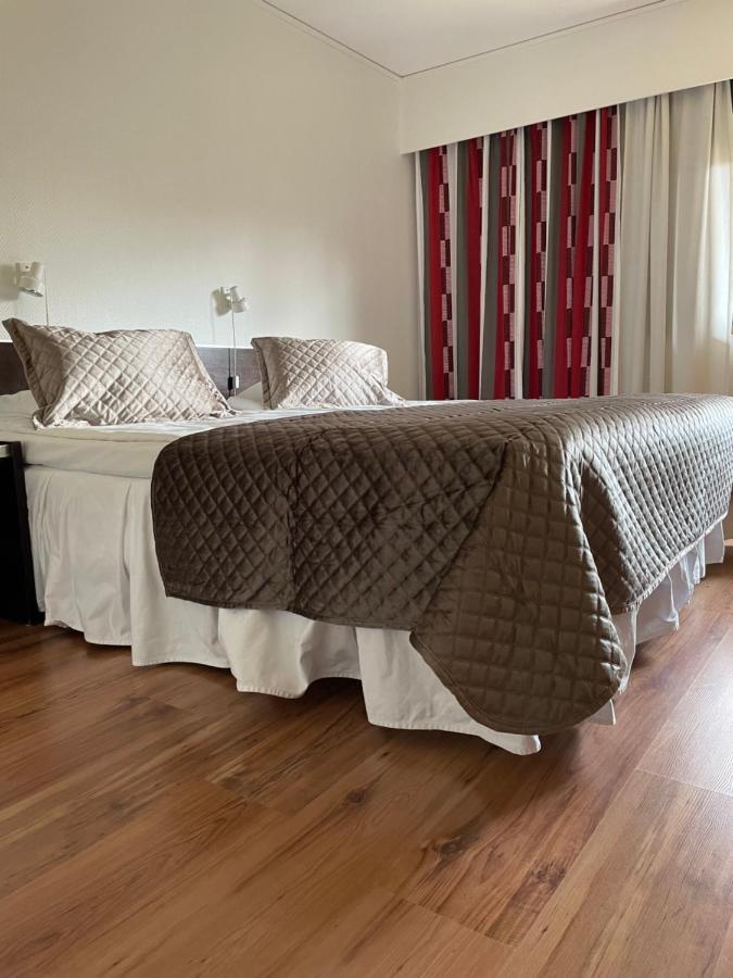 Eckeroe Hotell & Restaurang מראה חיצוני תמונה
